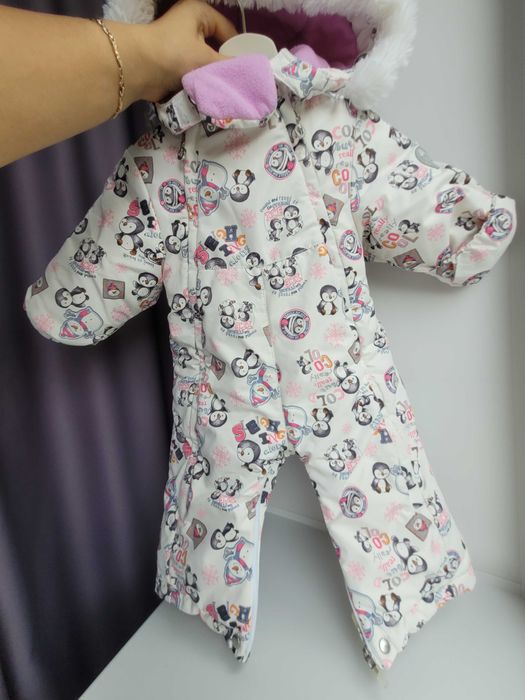 Зимний комбинезон для девочки