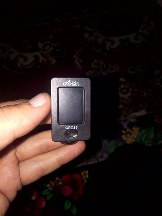 Тюнер для гитары