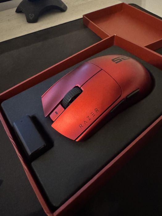Razer viper v3 pro Santinels Edition