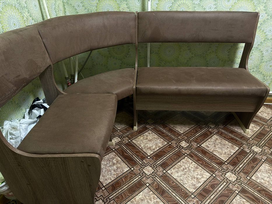 Кухонный мягкий уголок б/у