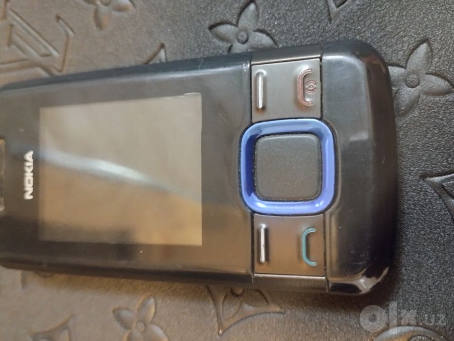 Assalom alekum Telefon Sotiladi Original Nokia 7100 Supernova
