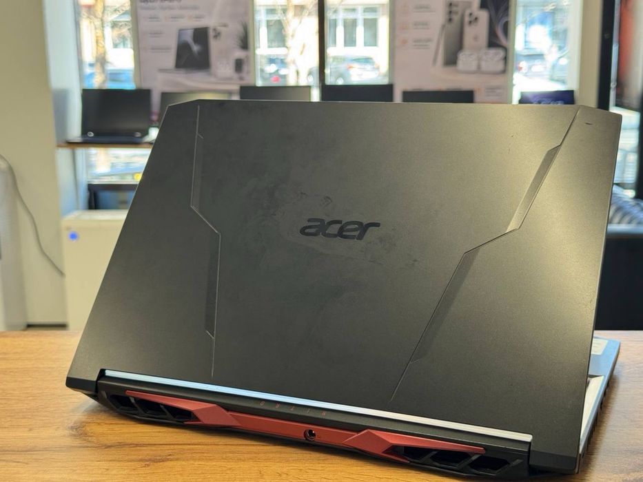 Acer Nitro 5 core i5-11