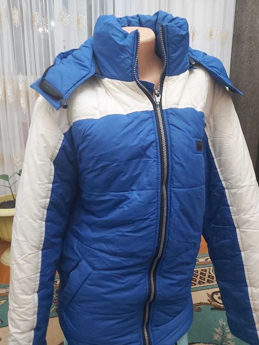 Продается зимний пуховик