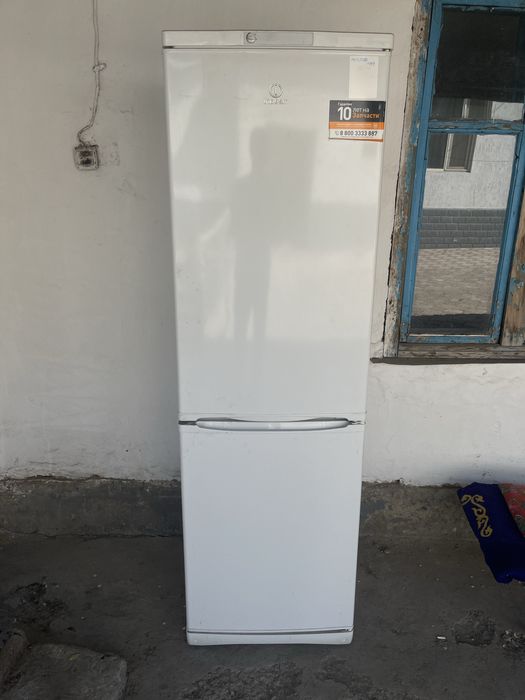 Холодильник от Indesit