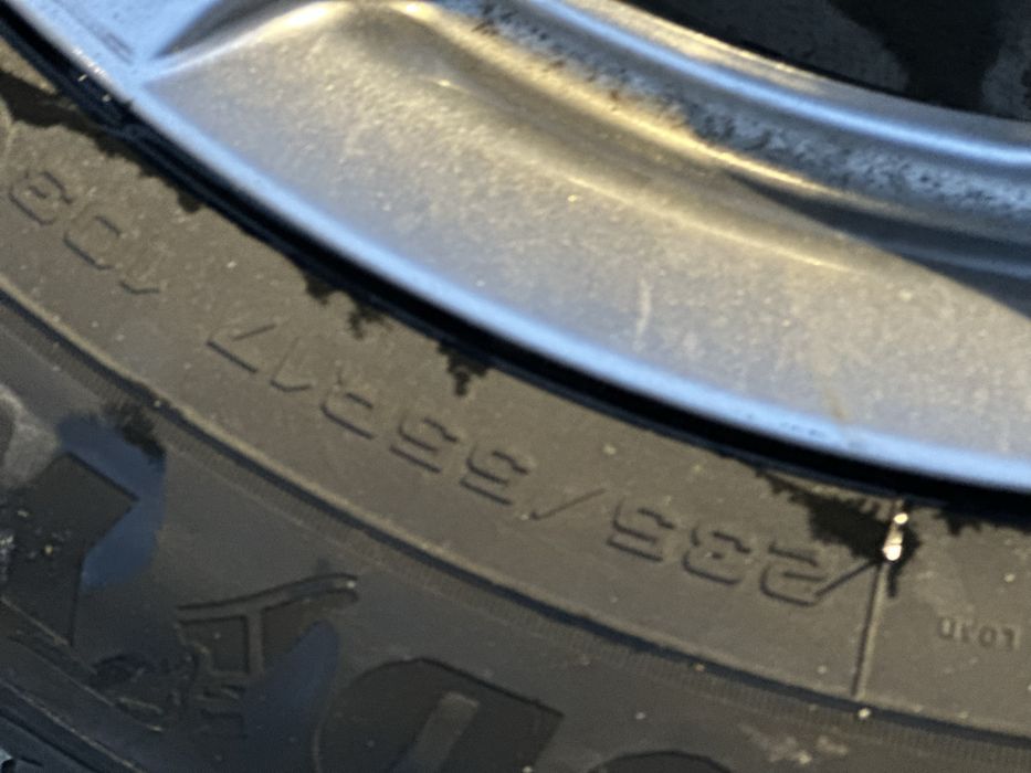 JANTE VOLVO 7,5 j x17 H2 + anvelope iarna GOOD YEAR