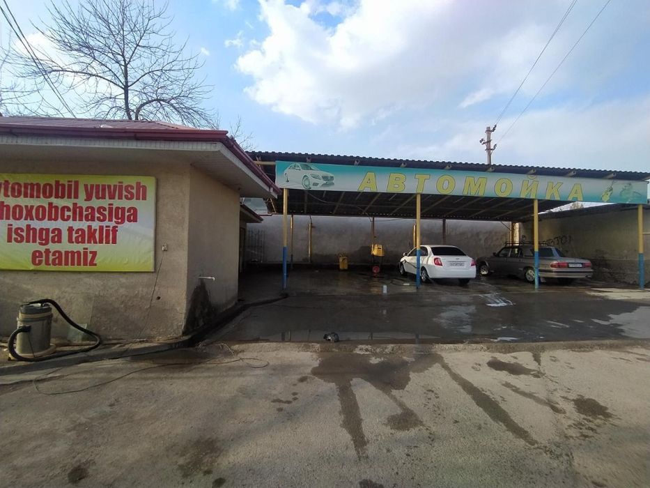 Ohangaronda Avtomoyka sotiladi