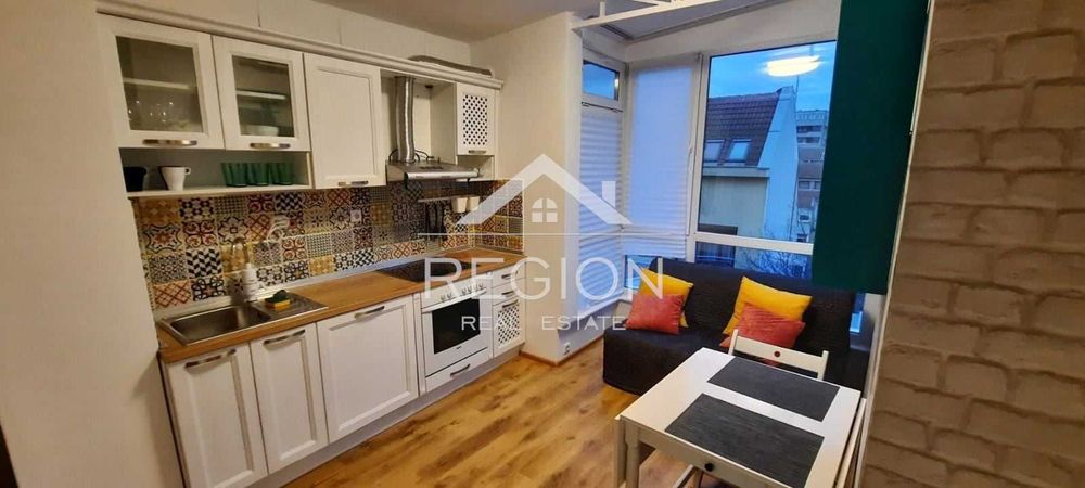 Двустаен ЧИСТО НОВ апартамент-Спортна зала