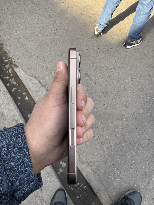 Iphone 16 pro 128 Gb