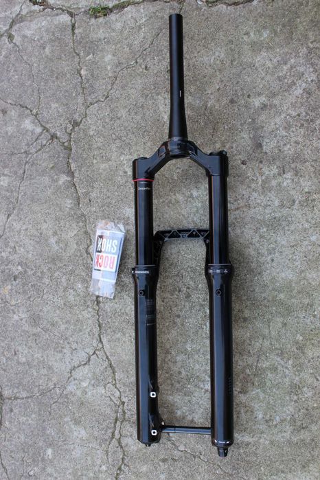 RockShox ZEB Select Charger RC 29" 170mm DebonAir+ Tapered Boost furca