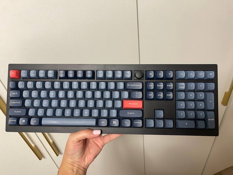 Механическая клавиатура keychron v6max