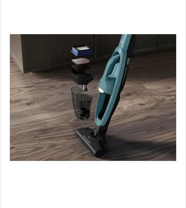 Aspirator vertical AEG fără fir 2in 1 QX6