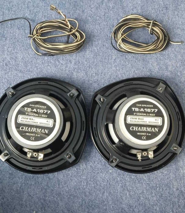 Аудио Cd-за кола+колони по 250 вата