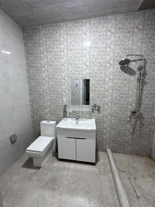 Продам свои два дома 10-комнат, 4 сотки. Олтинтепа, 5км от Ташкента.