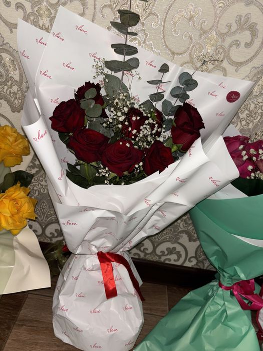 гүлдер- қызыл және сары