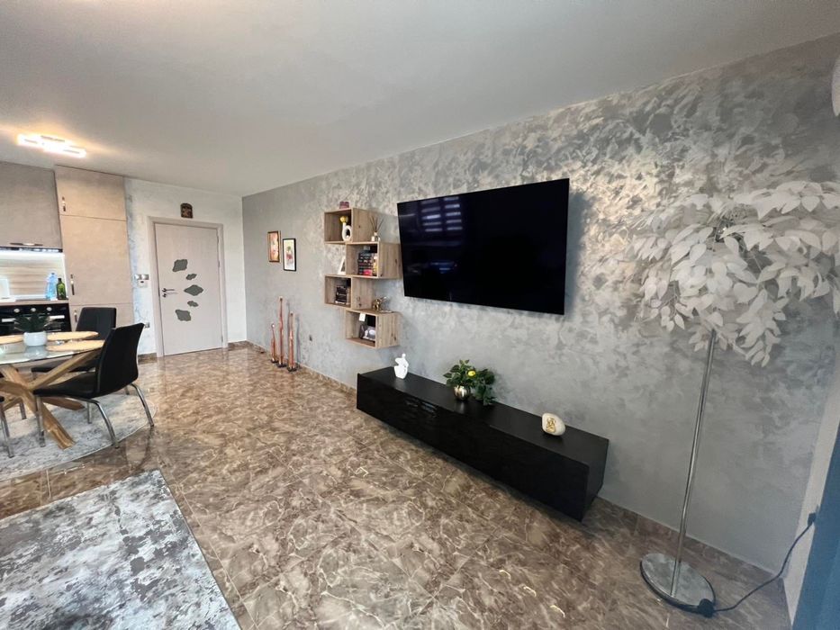 Продава се Двустаен апартамент в Казанлък - 80 кв.м за 1530 €/кв.м - Снимка #2