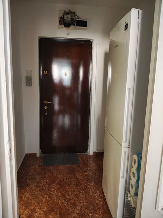 Garsoniera de închiriat