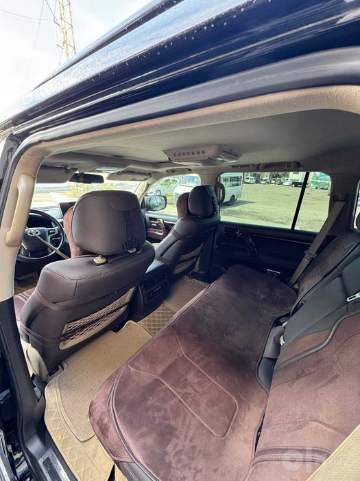 Toyota Land Cruiser 200 haydovchi bilan | VIP transfer | Aeroport |