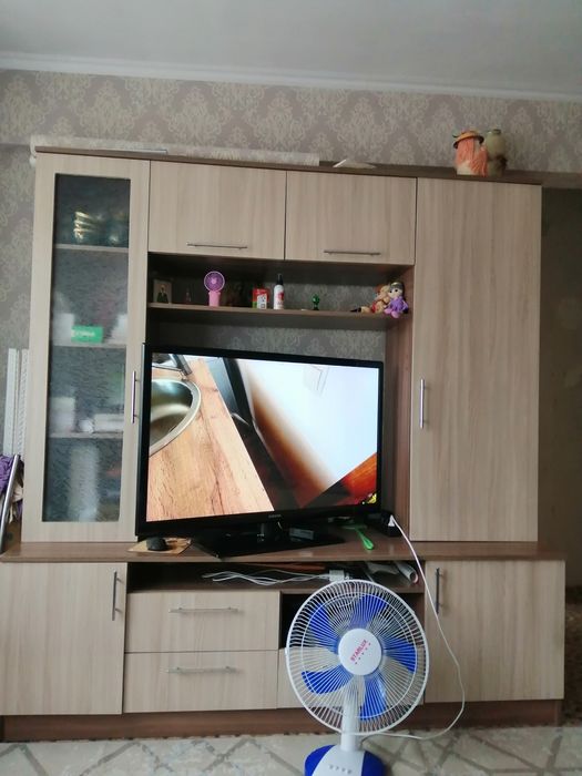 Продается стенка, б/у, хорошего состояния