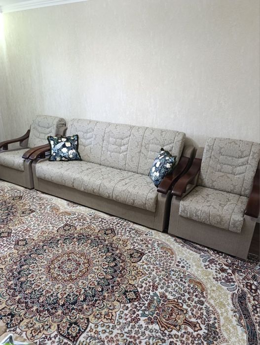 Диван и 2 кресла (раскладной, диван с местом для хранения)