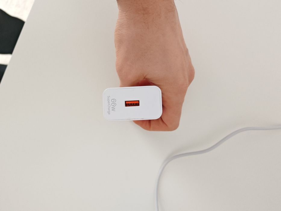 Incarcator 66 w Xiaomi