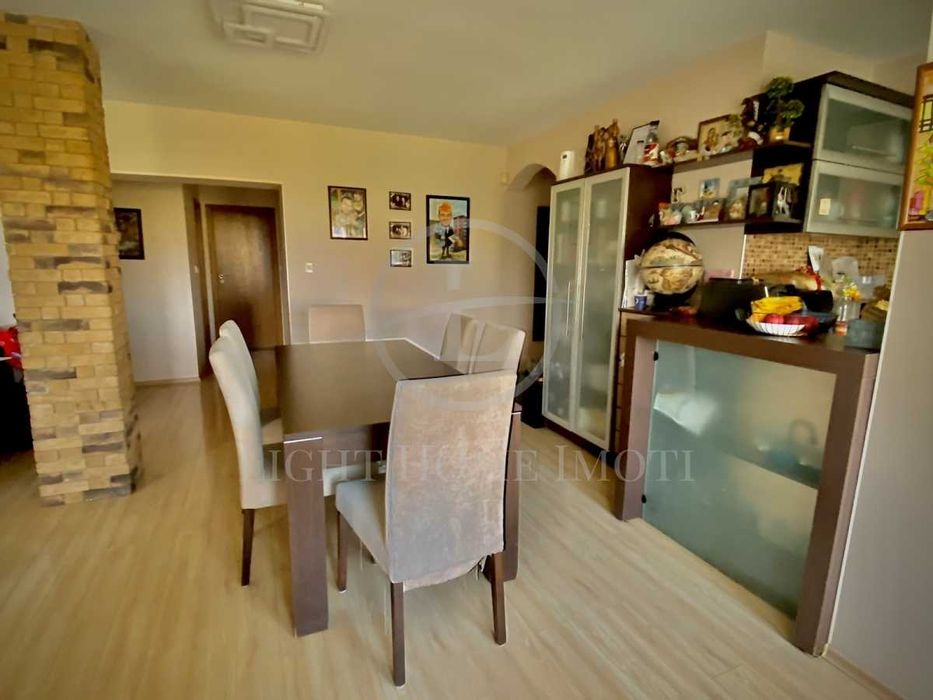 Продава се Тристаен апартамент в Пловдив, Въстанически - 120 кв.м за 1584 €/кв.м - Снимка #5