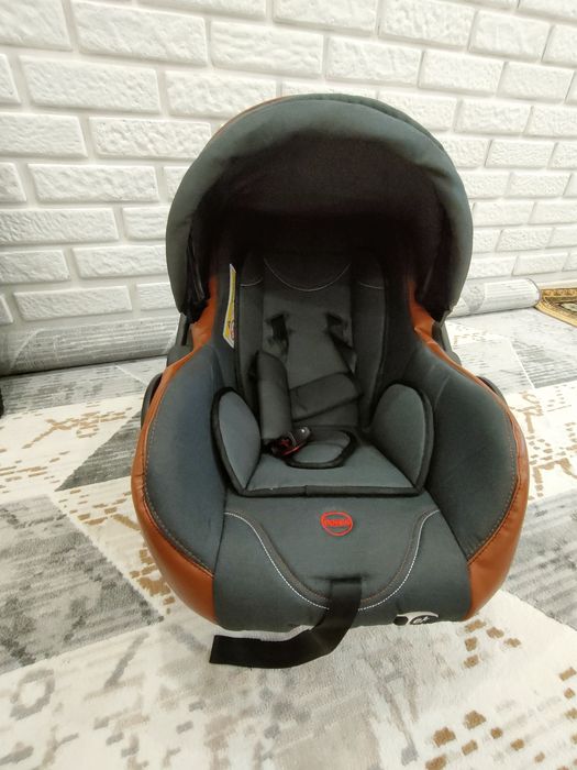 Продам коляску 3в1. сумка и дождевик