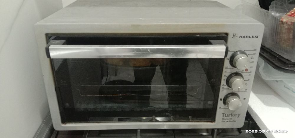 электрическая печка ,