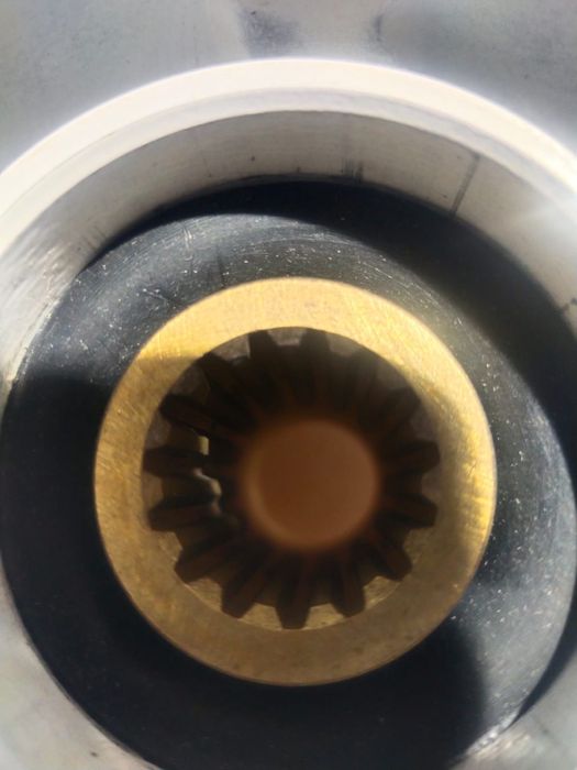 Винт на лодочный мотор ямаха