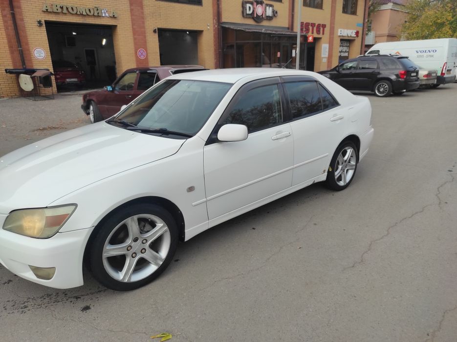 Продаю Тойота Altezza