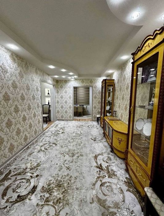 Юнусабад 14кв 4/4/5 Оринтир: на против Атлас