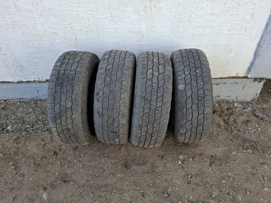 Продам шины размер R16