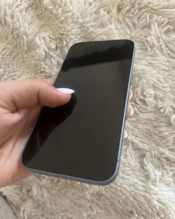 Продам Iphone 14