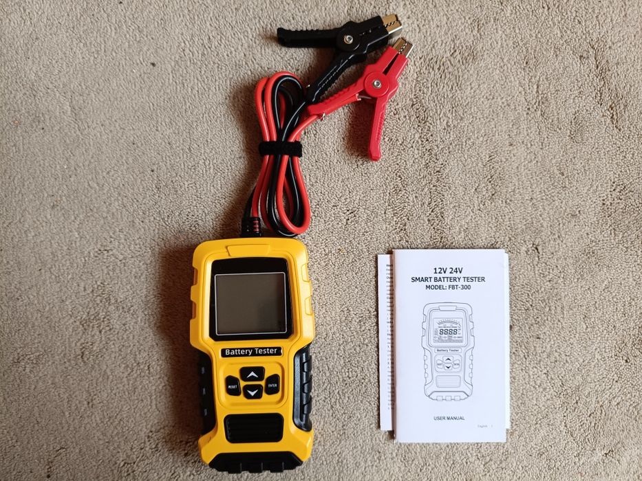 Foxsur FBT-300 - Tester / Analizor Baterie Auto 12 V / 24 V, rating 100-2000 CCA, capacitate 2-220 Ah - NOU / SIGILAT