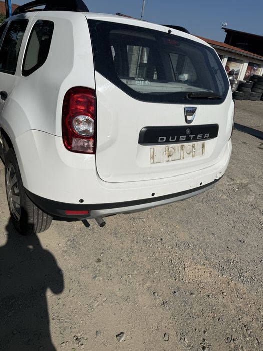 На части Dacia Duster 1.6