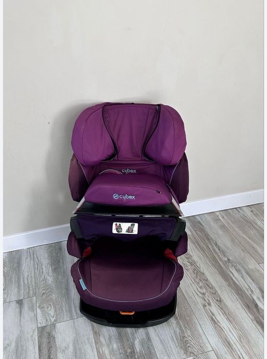 Детское кресло Cybex.