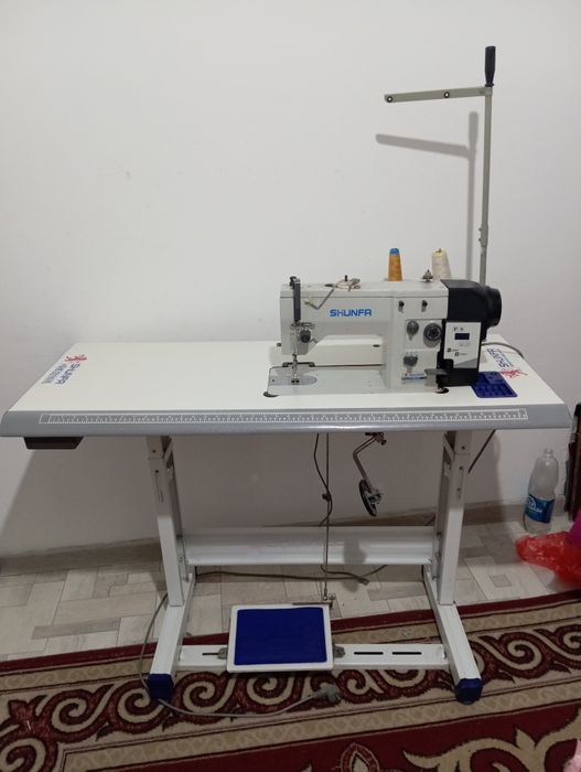 Shunfa машинка  прямой и зиг зак