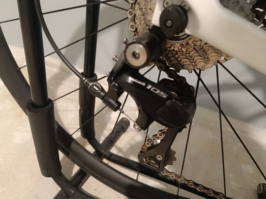 Giant Defy Advanced 2 (Размер M) – Карбон