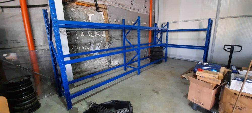 Rafturi metalice   pentru magazine și supermarket