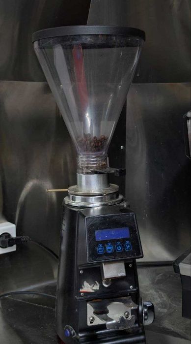 Кофемашина и кофемолка Rancilio Classe 6 2 Group Compact