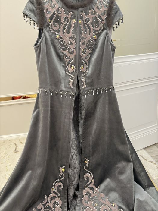 Камзол новый 42рр