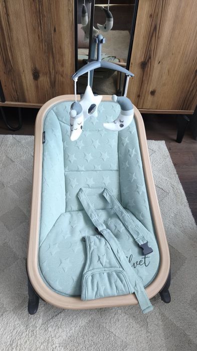 Бебешки шезлонг / люлка Chipolino Velvet – много запазен, като нов