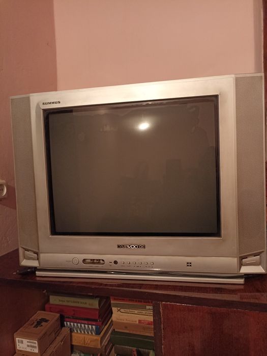 Телевизор Daewoo Summus (кинескопный)