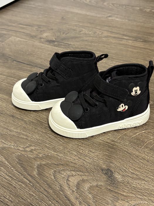 Кецове за момче Mikey Mouse Zara, 21