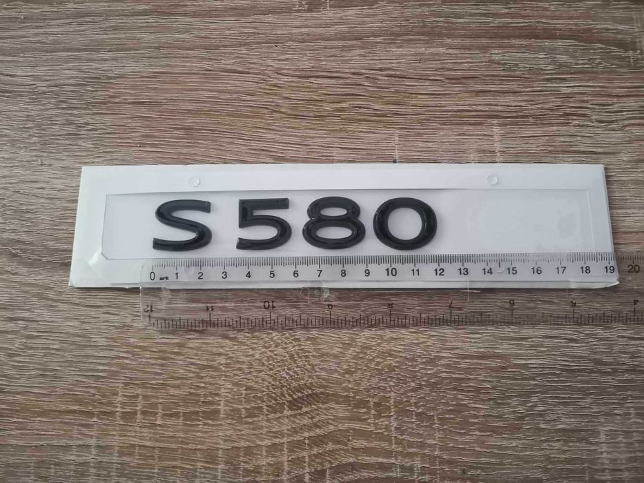 черен надпис нов стил Mercedes Benz S 580 W223