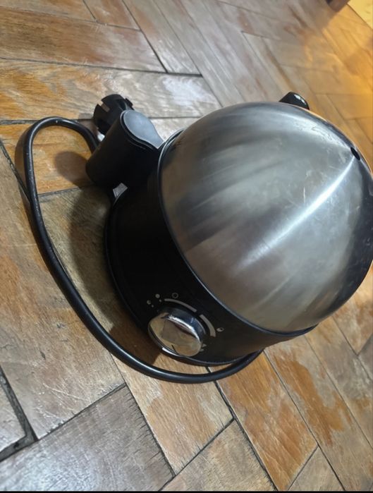 Fierbator de oua