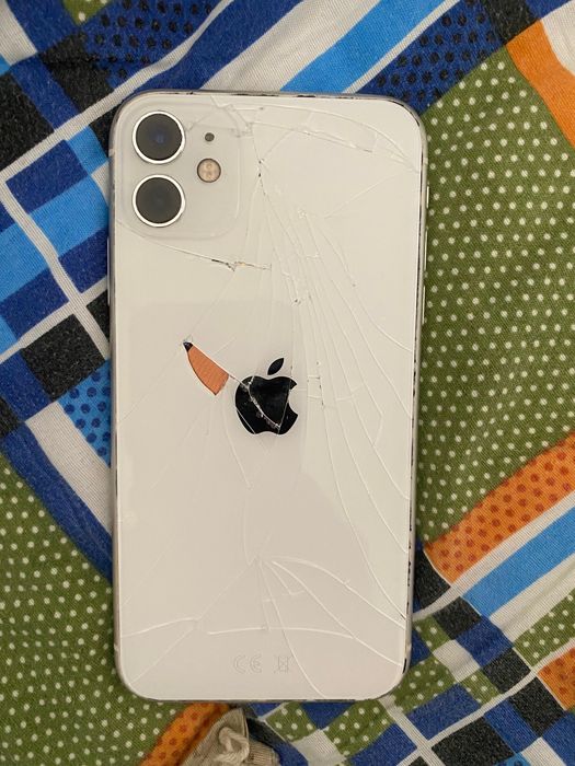 Айфон 11 обмен.