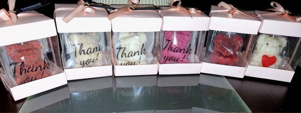 Ароматни свещи от соев и пчелен восък