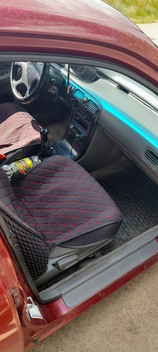 Продам автомобиль Мазда кронос