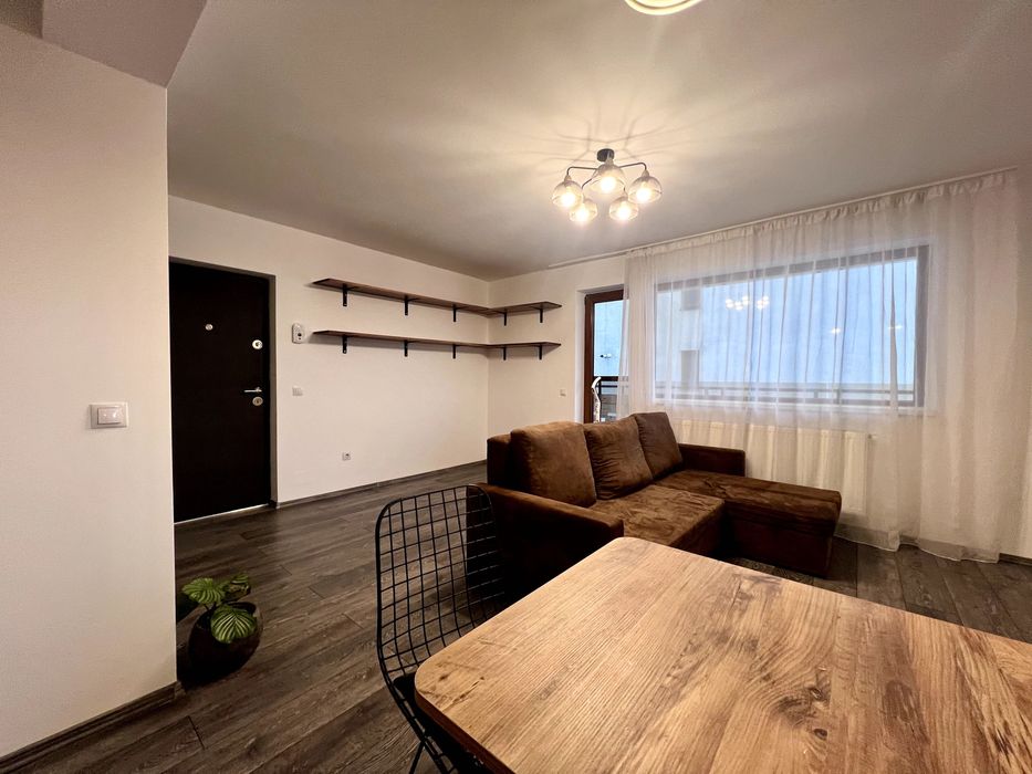 chirie: apartament 2 camere, Zona Vivo, pet friendly, parcare inclusa