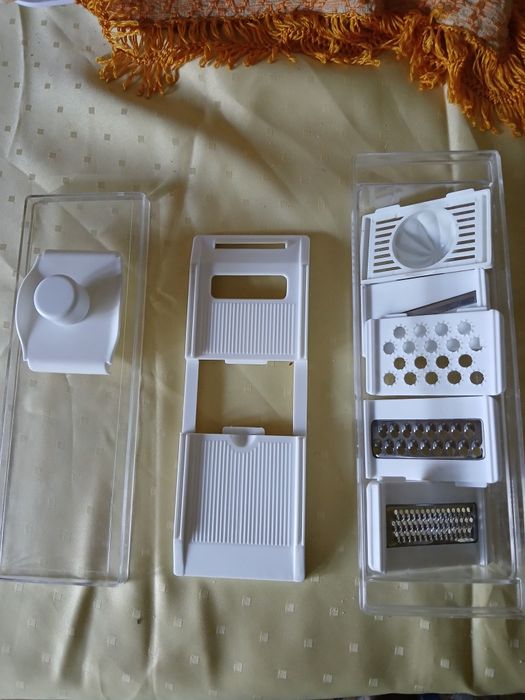 Răzătoare multifuncțională